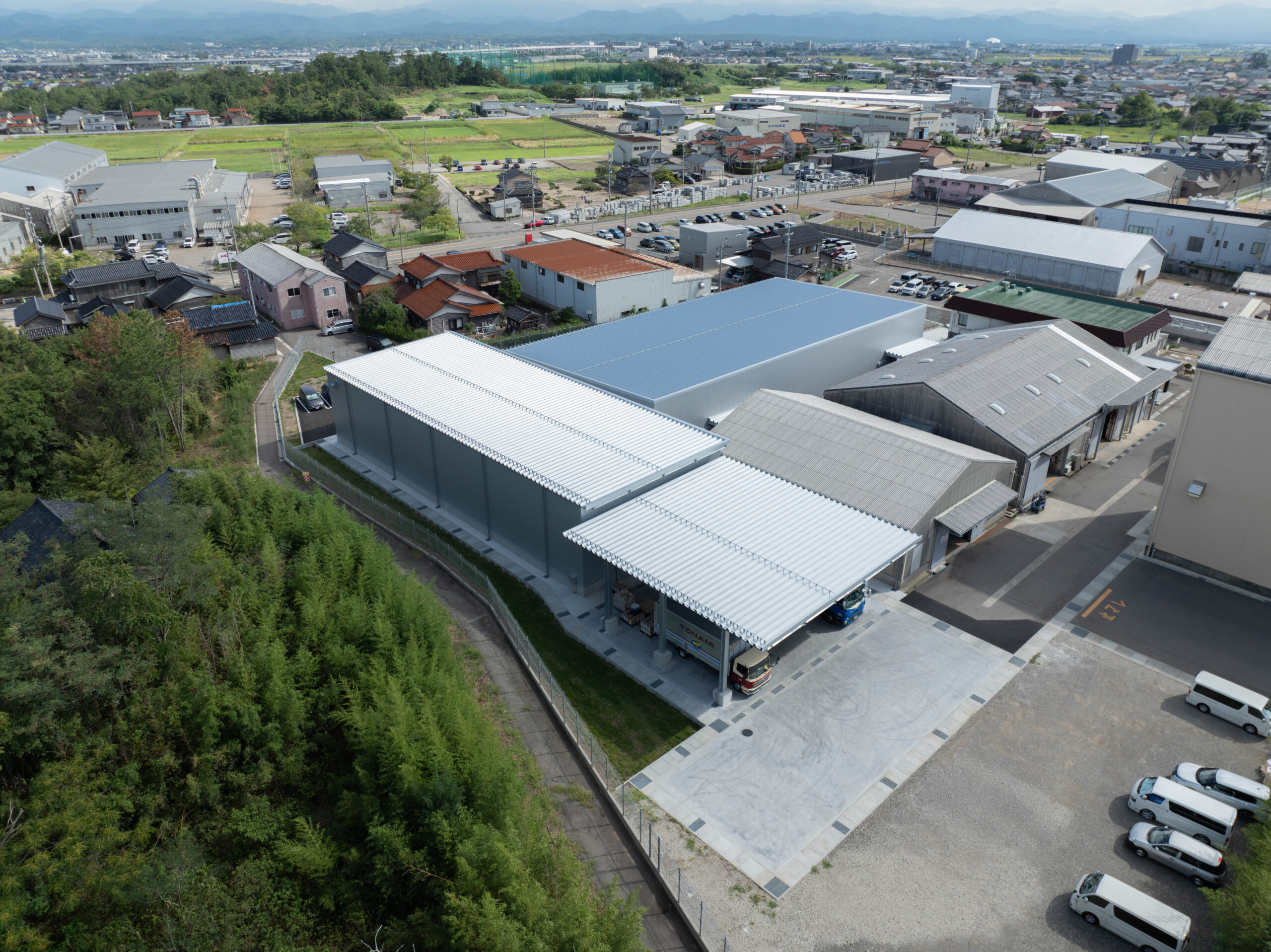 指定可燃物倉庫が完成しました | 根上工業株式会社